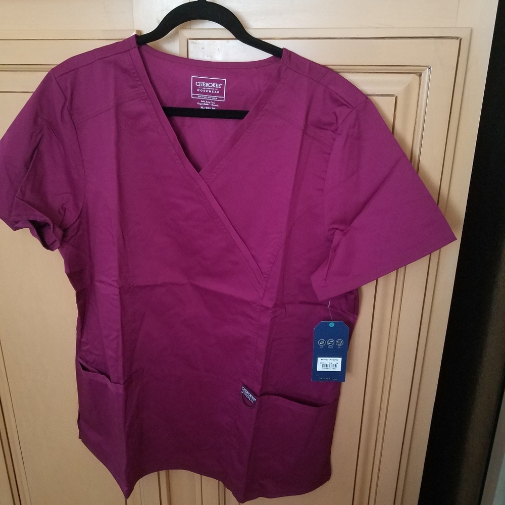 Cherokee Workwear Women's Mock Wrap Wine Scrub Top, XL.